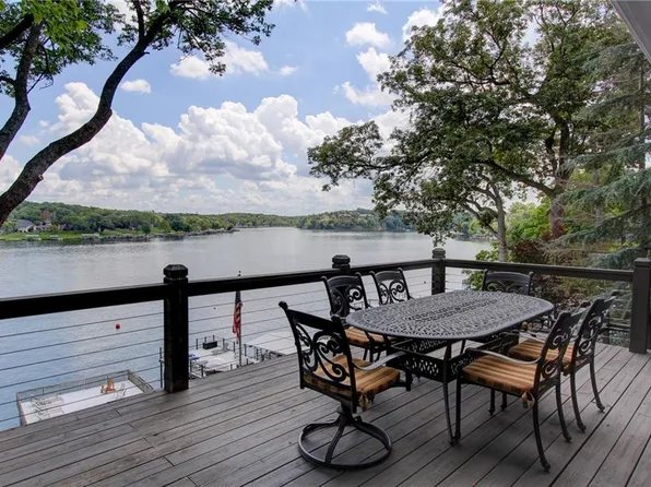105 L St, Lake Lotawana, MO 64086