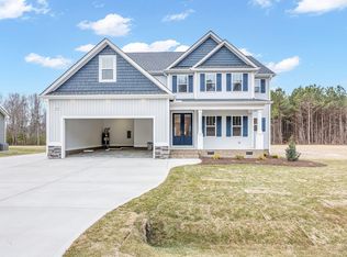 190 Freedom Ridge Dr, Smithfield, NC 27577