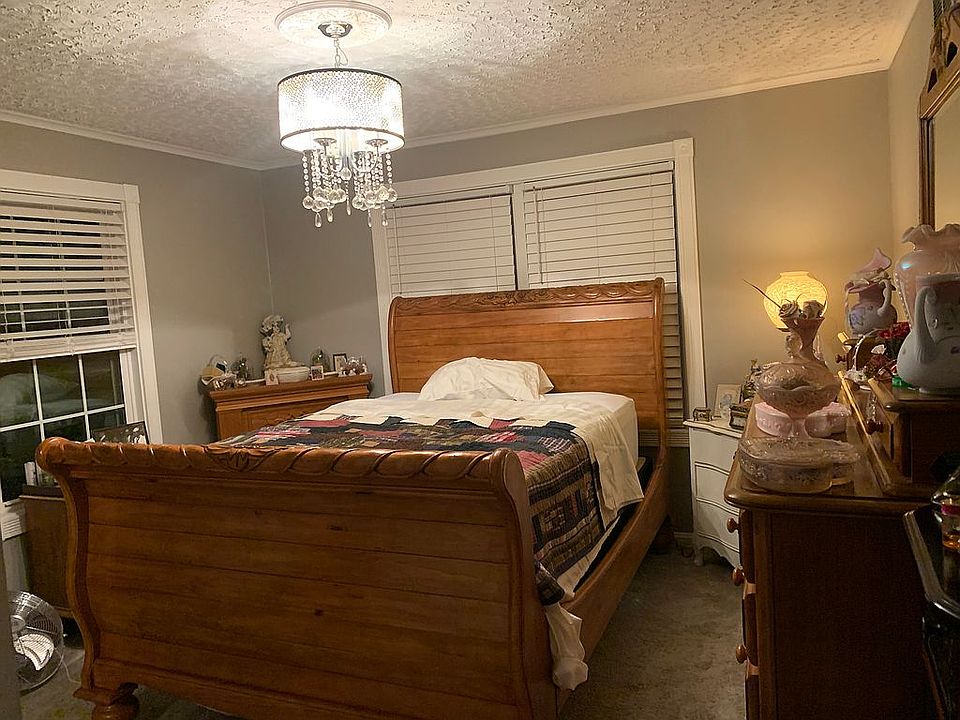 Bedroom with 2 closets.