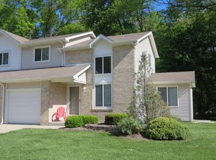 173 Indian Ridge Dr, Michigan City, IN 46360