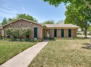 1614 Crockett St, Garland, TX 75042