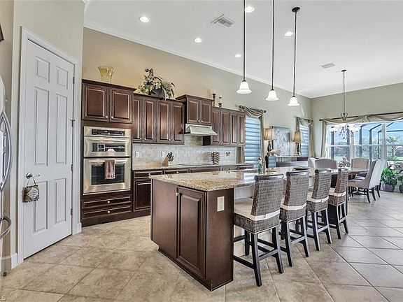 5th image of 9376 Marble Stone Dr