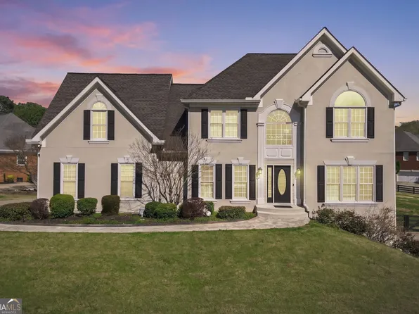 2810 Burgundy Dr, Cumming, GA 30041