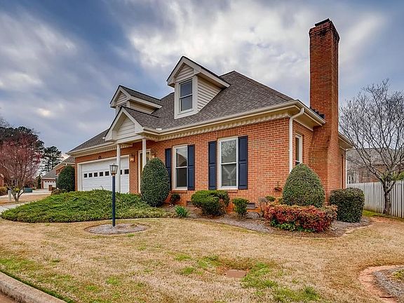 2nd image of 2285 Burlington Ln