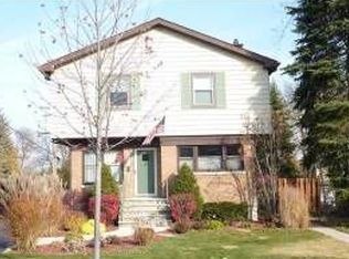500 45th St, Western Springs, IL 60558