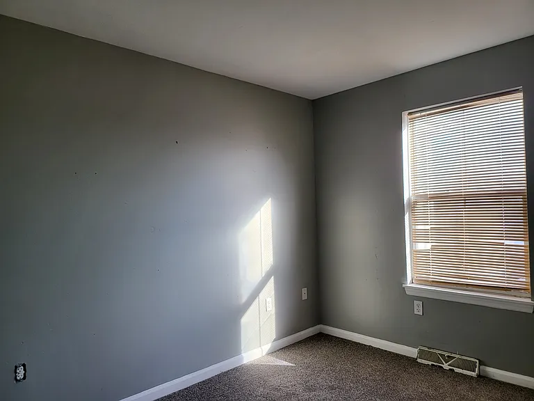 317 Wylie Ave — Photo 8