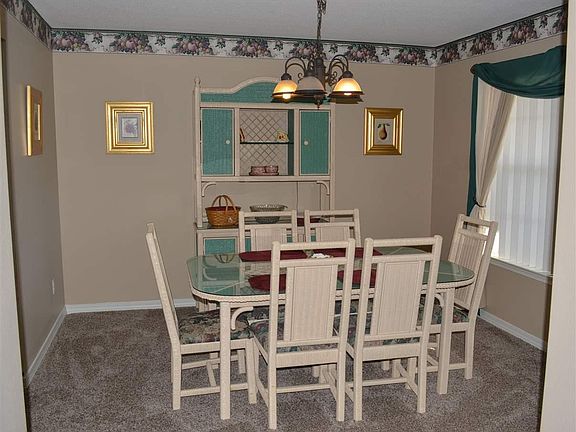4th image of 5117 Tara Creek Ct