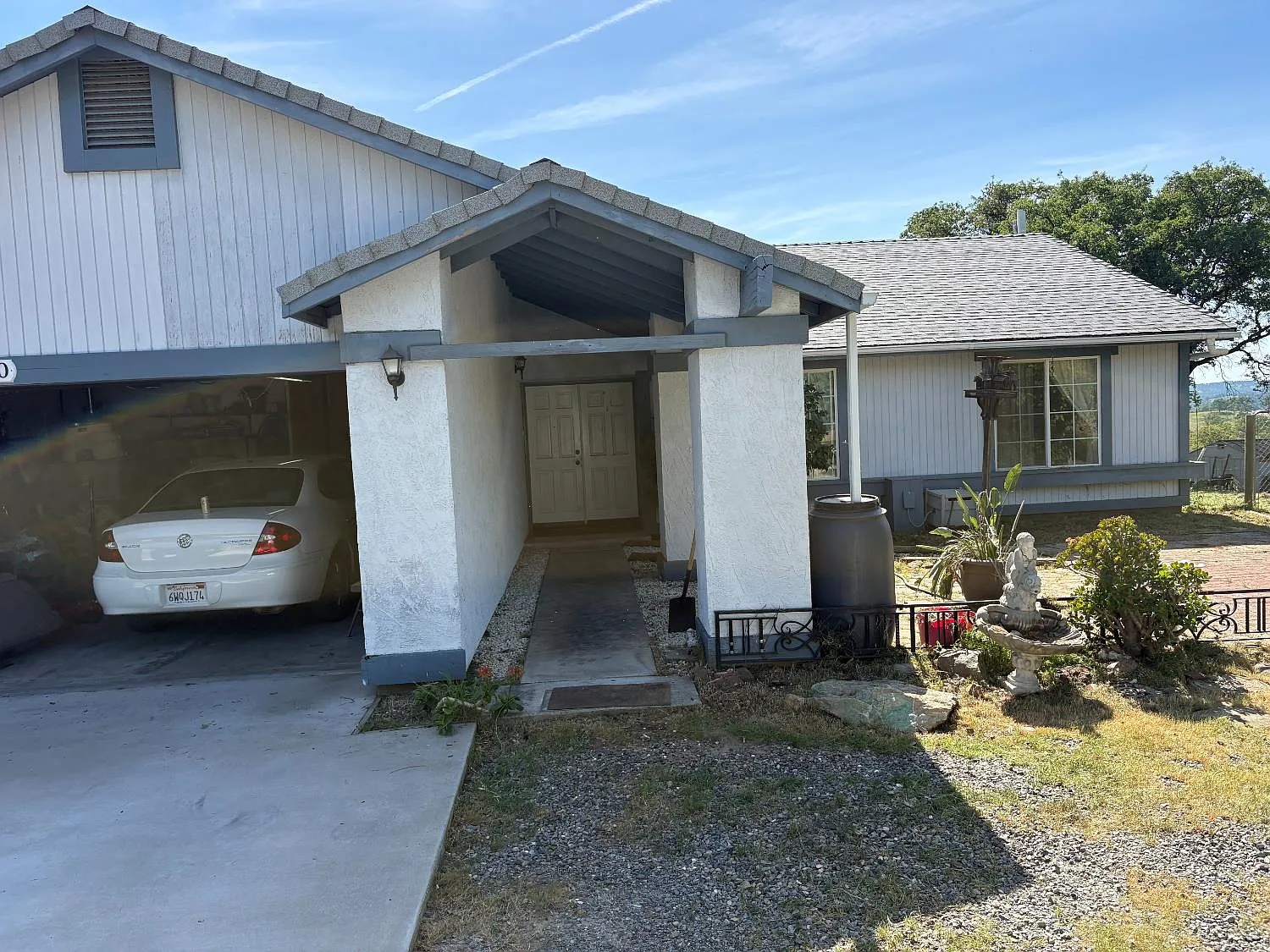 4440 E Arbolada Dr photo 1