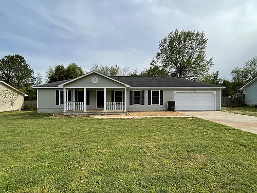 120 Springfield Ln Photo 1