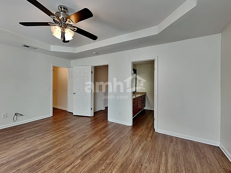 141 Claybrook Ln — Photo 9