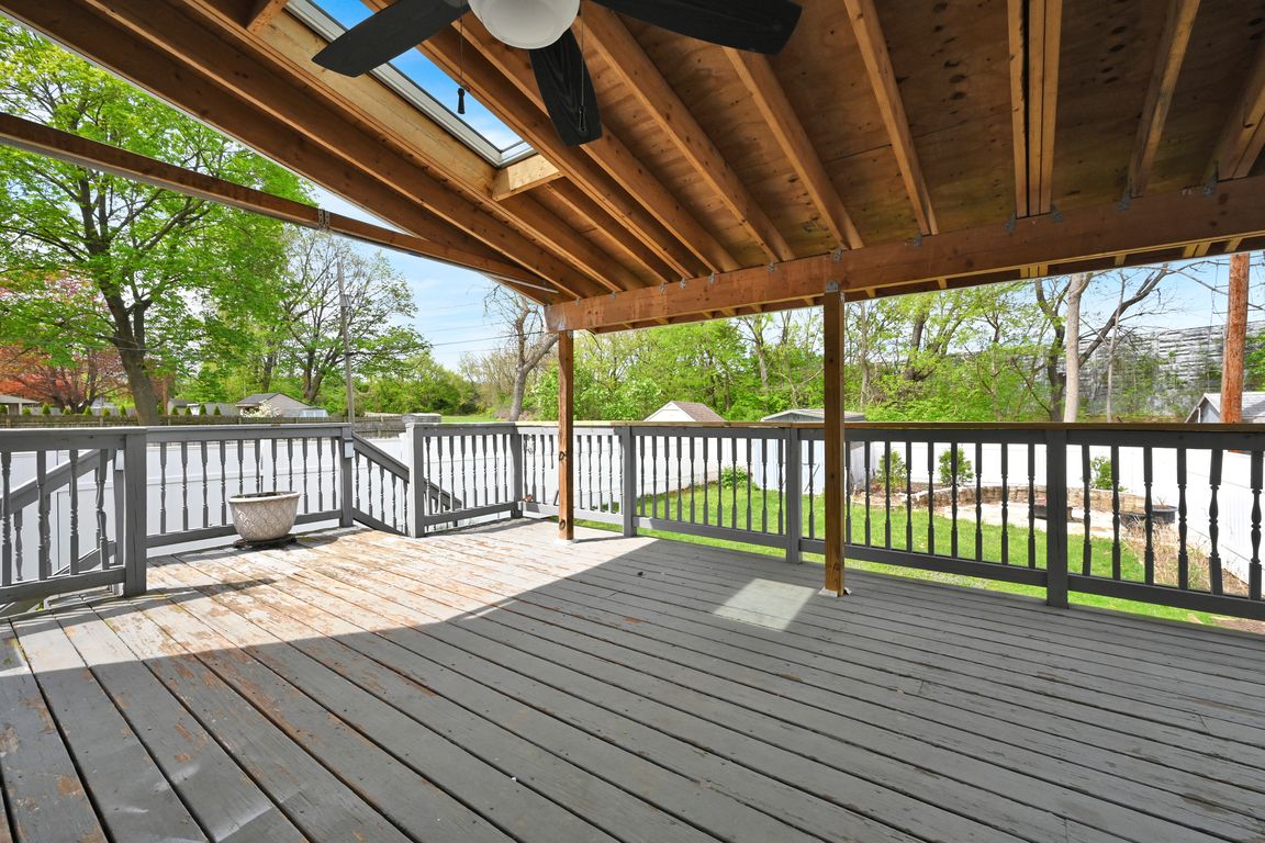 37-Deck