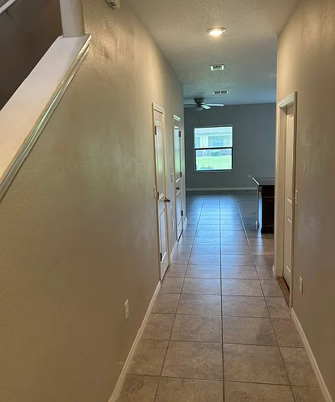 16954 Storyline Dr — Photo 3