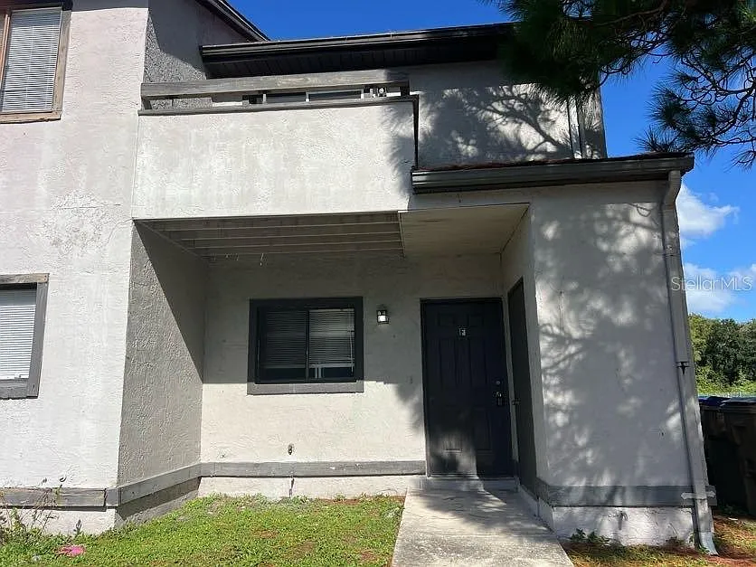 2 bed, 2.5 bath, 1088 sqft, $1,499 — Photo 2