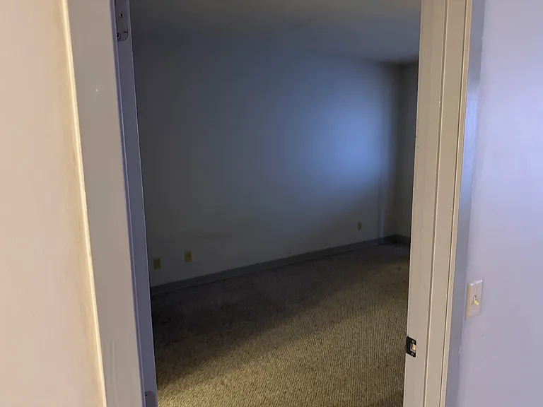 112 W Washington Blvd #230 — Photo 10