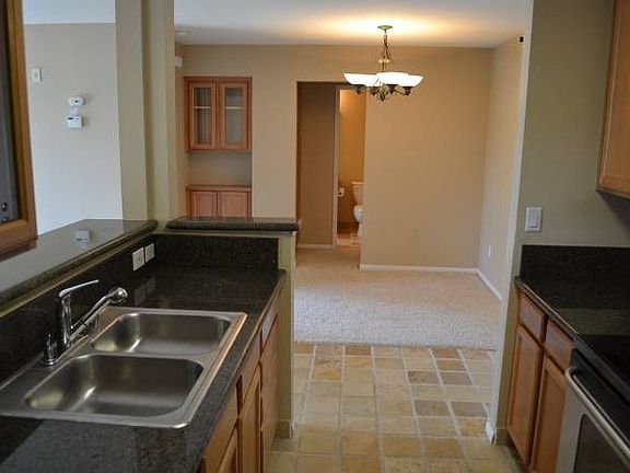 4th image of 7130 Shoreline Dr #1209