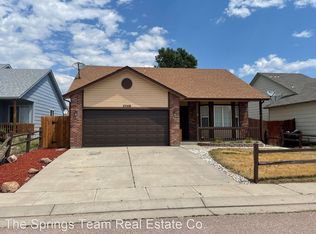5548 Kingsboro Dr, Colorado Springs, CO 80911