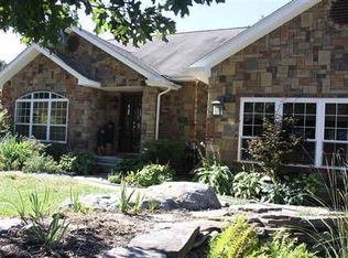 14230 Howard Ln, Dixon, MO 65459