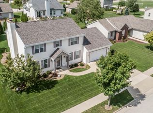 4038 Stillwater Cir, Waukesha, WI 53189