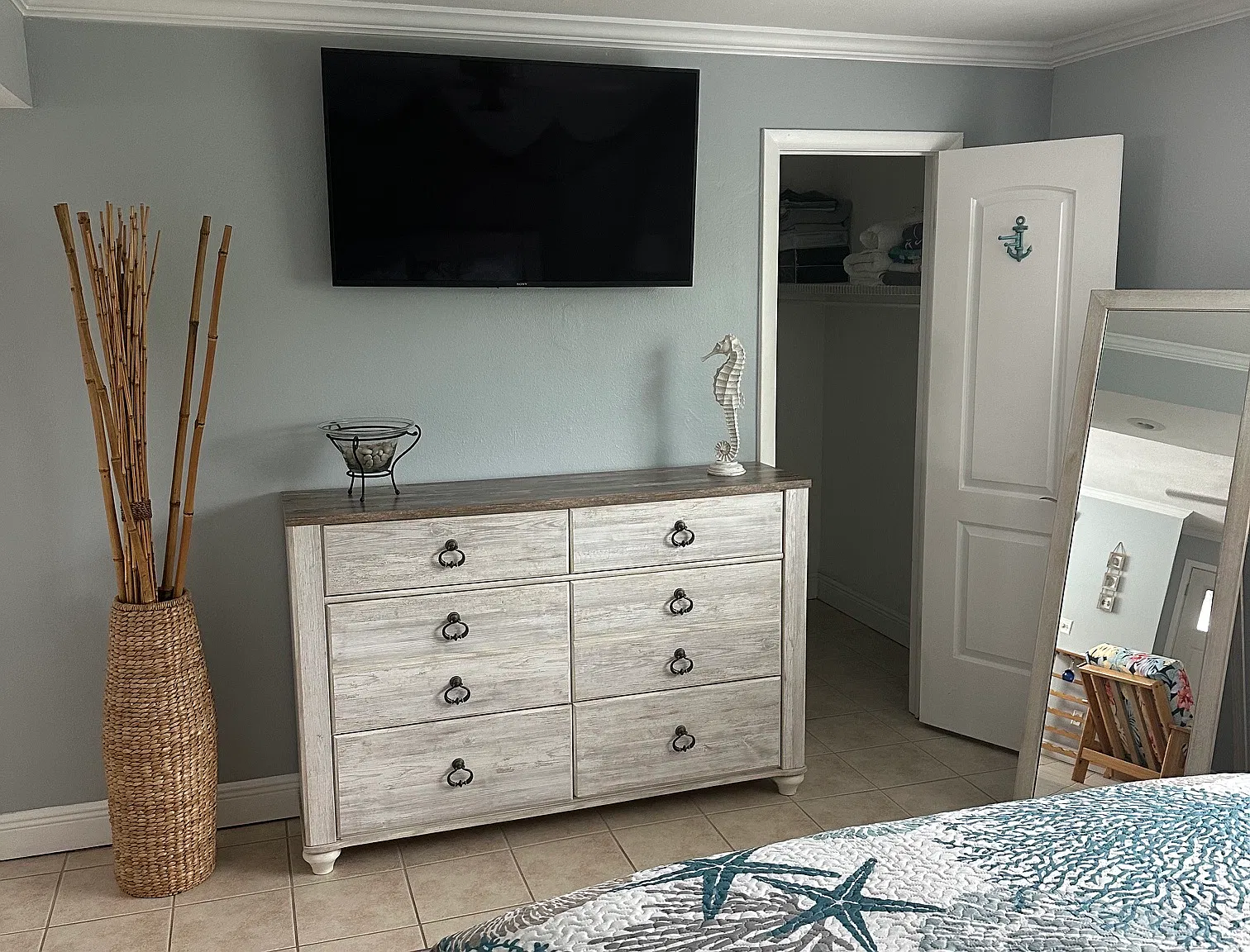 1 bed, 700 sqft, $3,000 — Photo 4