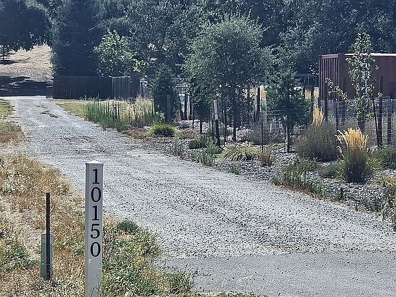 2nd image of 10200 W Front Rd