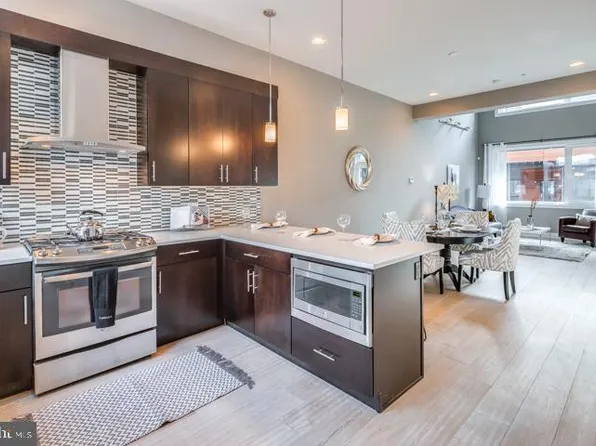 1102 N American St Unit 5, Philadelphia, PA 19123