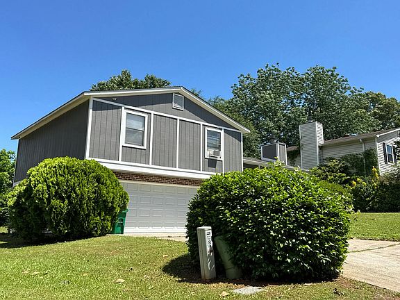 3rd image of 2306 Ramblewood Cir