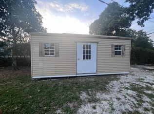 245 NW 117th St, Miami, FL 33168