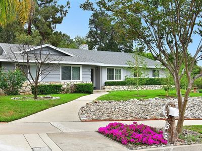 132 S Country Club Rd, Glendora, CA, 91741