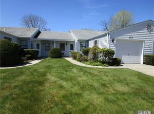 167 Knolls Dr, Stony Brook, NY