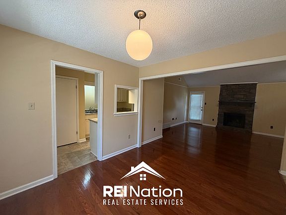 5th image of 5989 Pebblehill Dr