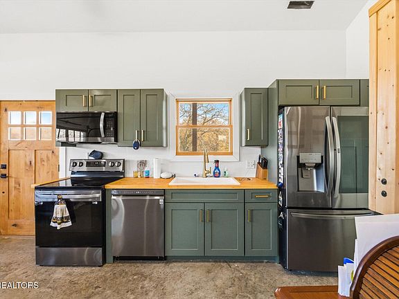 17th image of this home