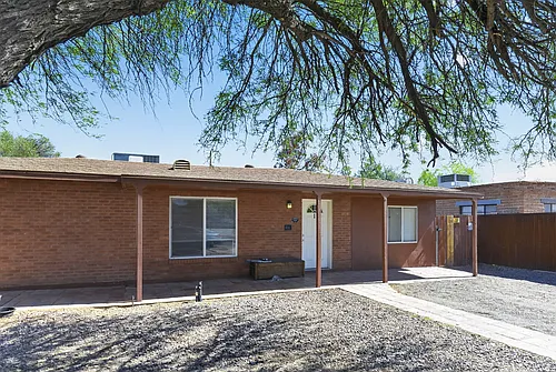 831 E Hedrick Dr #2 Photo 1