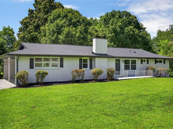 193 Redcoat Ln, Winston Salem, NC 27107