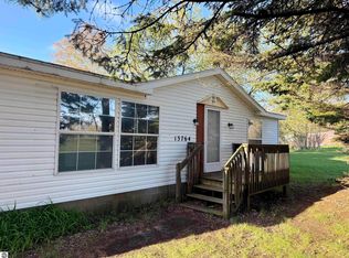 13764 Winters Rd, Kewadin, MI 49648