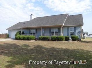 116 Walden Green Dr, Raeford, NC 28376