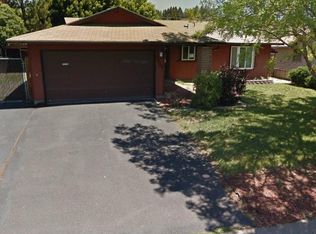 1009 Merryman Dr, Klamath Falls, OR 97603