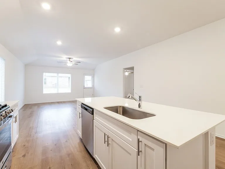 10049 Appaloosa Ln — Photo 7