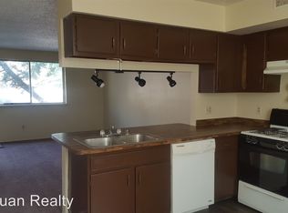 2508 N Lee Ave APT 2, Farmington, NM 87402