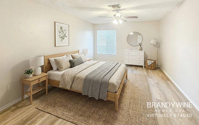 28305 International Ct — Photo 15
