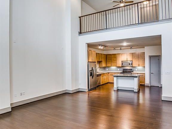 3rd image of 3931 McKinney Ave #161