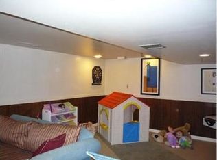 1860 Yeoman Ct, Crofton, MD 21114