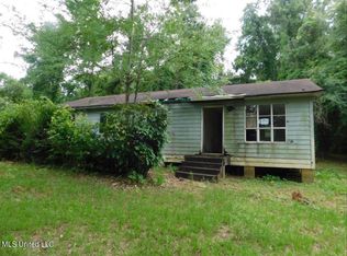 254 Ross McPhail Rd, Carson, MS 39427