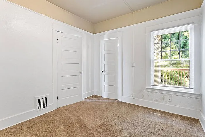 801 SW Green Ave — Photo 27