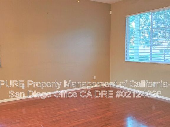 5th image of 1073 Princess Kyra Pl