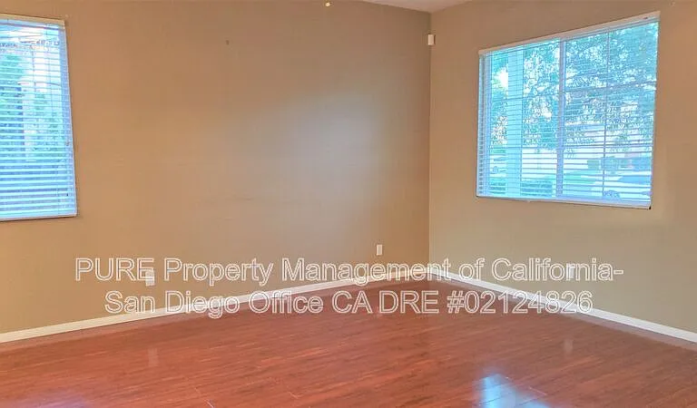 1073 Princess Kyra Pl — Photo 5