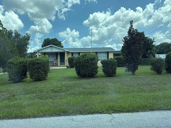37136 Nicole Ave, Zephyrhills, FL 33541