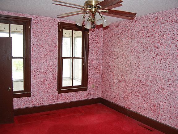 5th image of 721 Tuscarora Ave