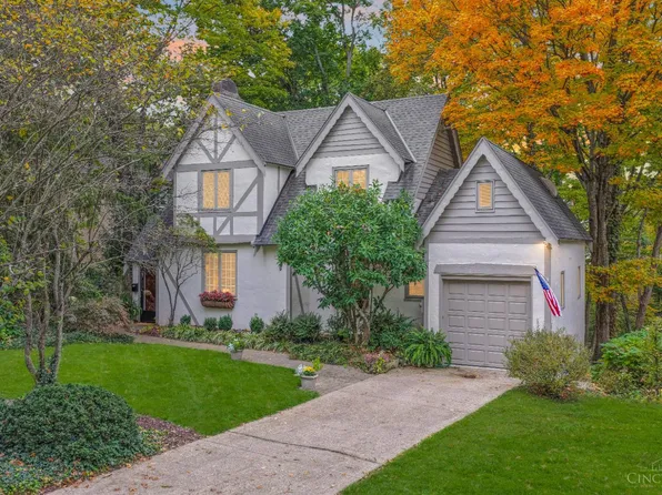 3613 Victoria Ln, Cincinnati, OH 45208