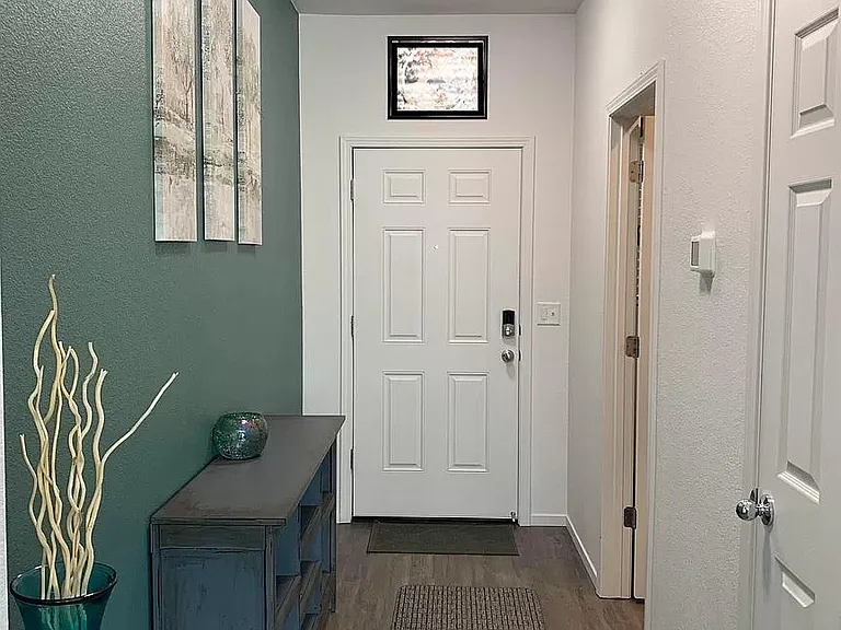 9729 Sea Glass Ct — Photo 18