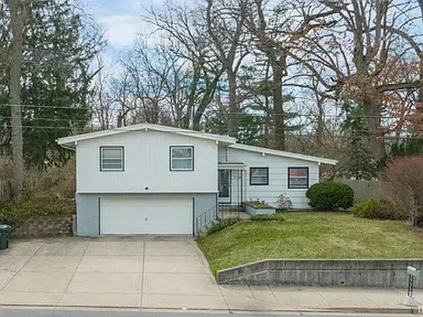 1728 Edison Rd, South Bend, IN 46617